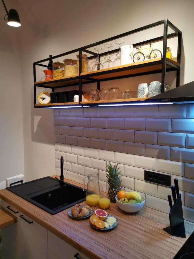 Novouredeni Apartman Marko Mundanije Exteriér fotografie